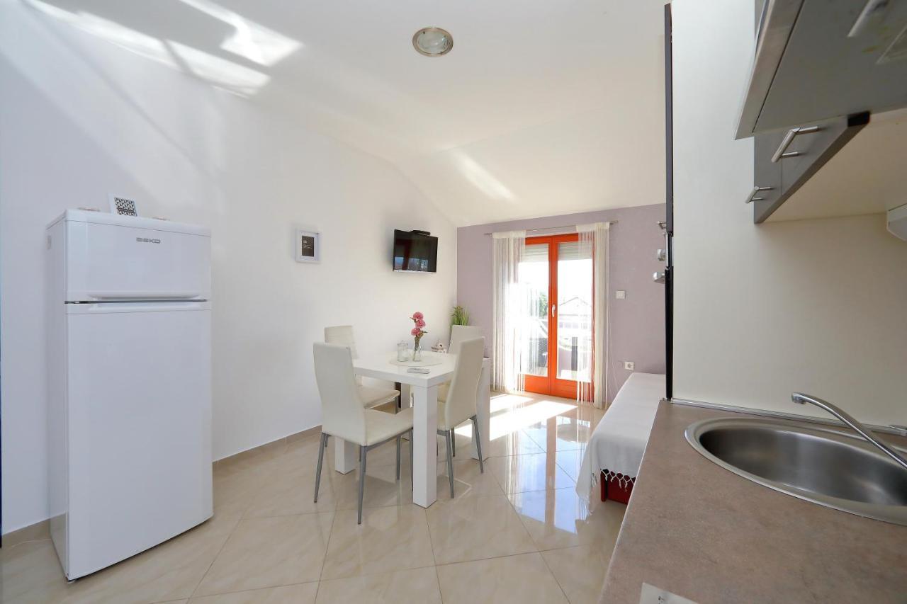 Bane Dvori Apartamento Bibinje Exterior foto