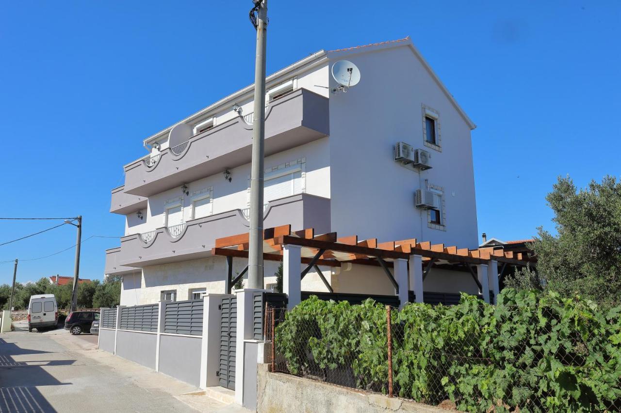 Bane Dvori Apartamento Bibinje Exterior foto